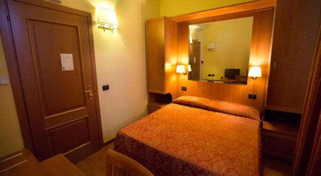 Двухместный номер Hotel Lella