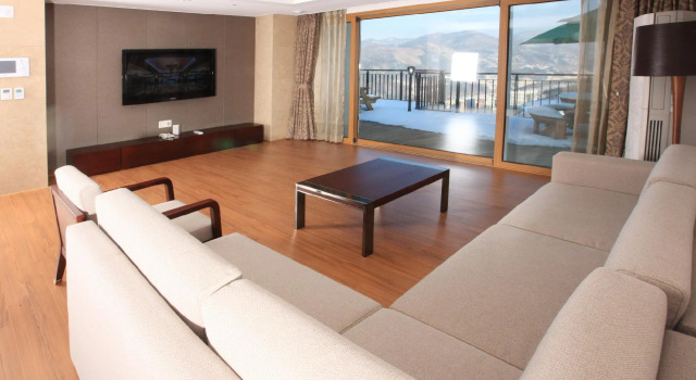 High1 Condominium, Book Hotel Hoteller i Gohan-eup med parkering, Parkering