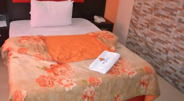 Студия Deluxe Springhills Hotels Limited