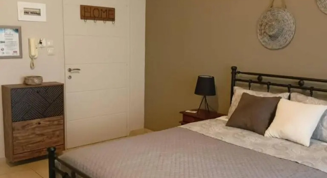 Апартаменты Amelies Apartments
