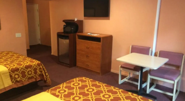 Номер Economy Relax Inn