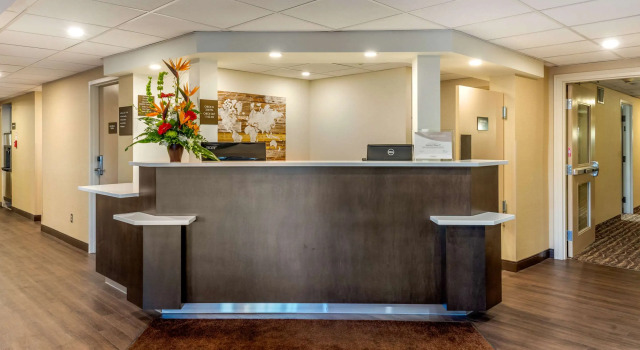 Comfort Inn St. Thomas, Boek Hotel  