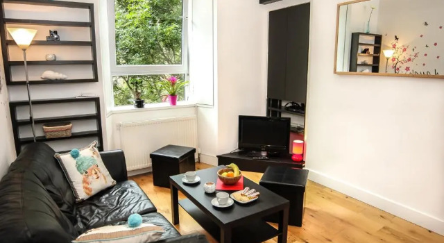 Апартаменты Chic & bright flat near Holyrood Park