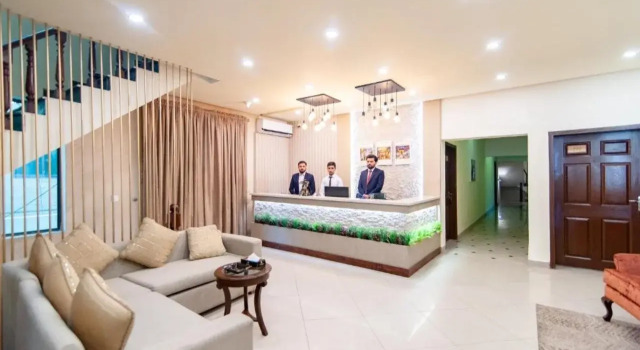 Sheltons Rezidor Islamabad, Rezervovat Hotel F-7 Sector Islámábád, poblíž The Centaurus Mall