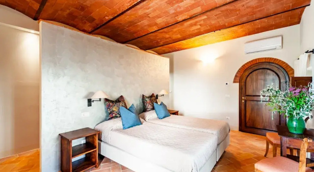 Вилла Deluxe с видом на город Villa Boccaccio