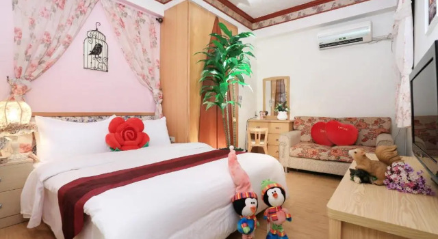 Номер Deluxe Flower Bird House B&B