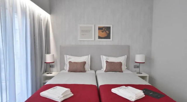 Четырёхместный номер Standard My Charm Lisbon Suites