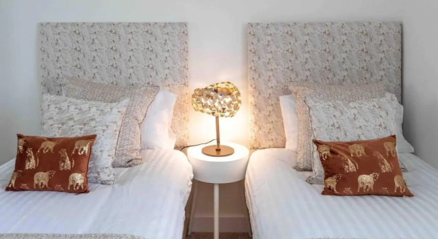 Апартаменты Spacious 2 Bedroom Modern Apartment in Inverness