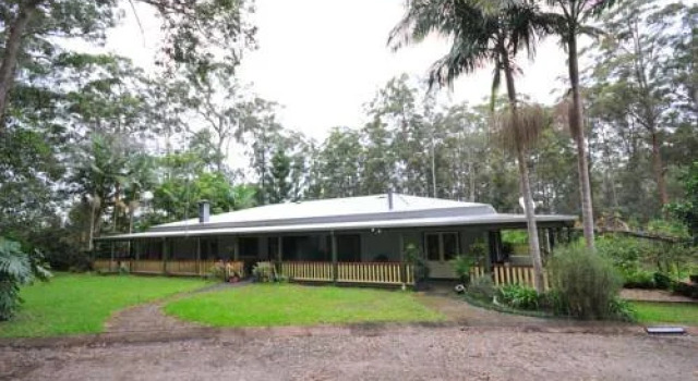 Tom and Sue's Place, Prenota Hotel Moparrabah Australia