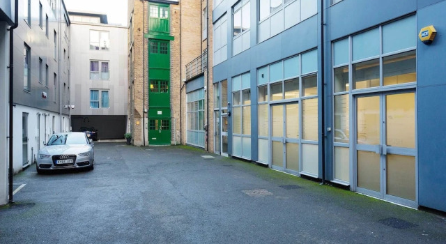 Veeve - The Coach Mews, Забронировать Отель Отели Лондона 3 звезды, рядом с St Olaf House, 3*