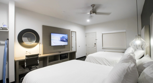 House Hotel, Book Hotel Energy Corridor 