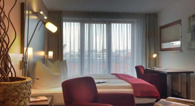 Двухместный номер Standard с балконом Apartmenthotel Quartier M