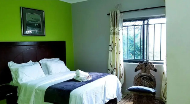 Sweet Retreat Lusaka with Backup Power, Book Hotel Lusaka Zambia