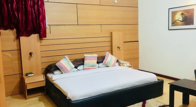 Люкс Presidential с балконом Duoban Hotel & Suite