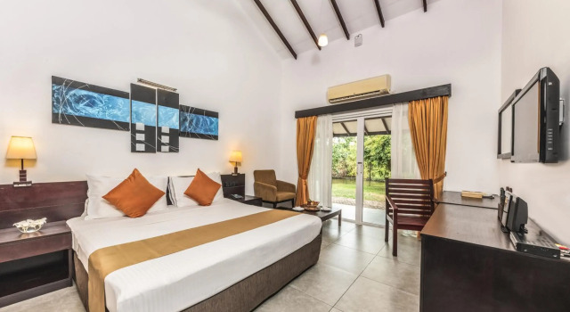Amethyst Resort Passikudah