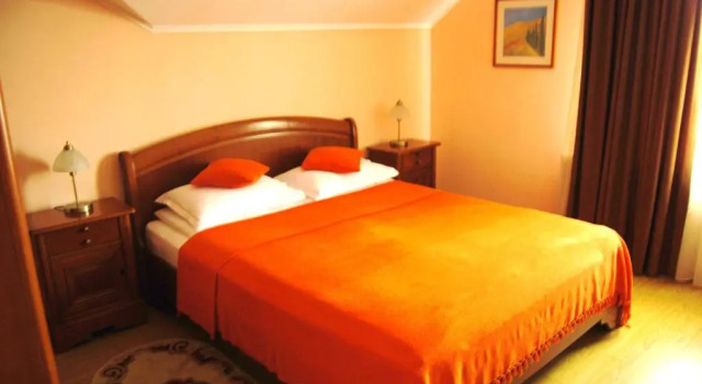 Casa Rad, Varaa Hotelli  
