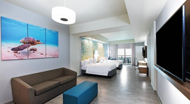 Четырёхместный номер Standard с балконом и с видом на залив Courtyard South Padre Island