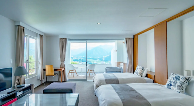 Hotel Sierra Resort Yuzawa, Prenota Resort Hotel a Niigata con piscina, Piscina