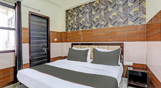 Номер Classic Hotel Lyf Suites Noida 63
