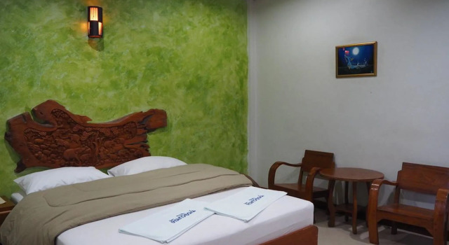 Country Inn 304, Забронировать Отель Отели Си Маха Пхот 3 звезды, 3*