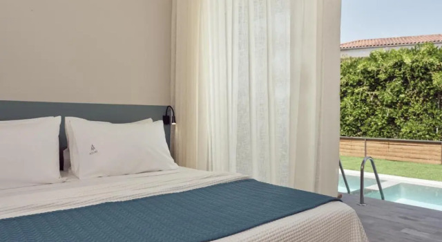 Номер Deluxe Azure Resort & SPA