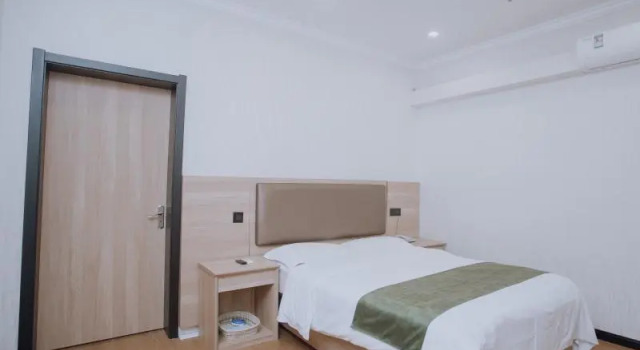 GreenTree Inn Huaian Huaiyin District RT-Mart Expr, Prenota Hotel Huai'an Jiangsu