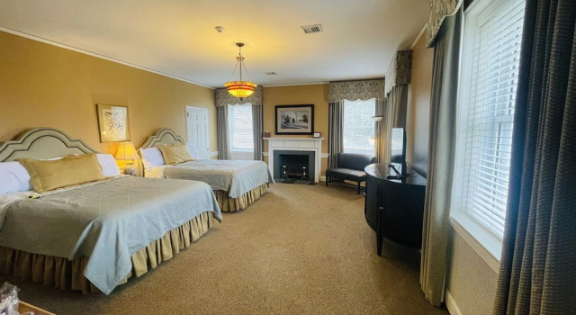 Номер Premium Excelsior at the Manor House