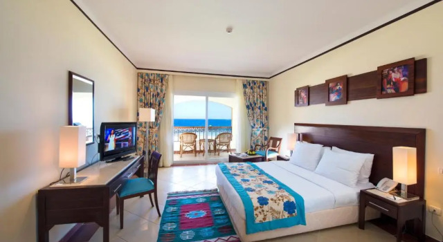 Двухместный номер Superior рядом с пляжем Concorde Moreen Beach Resort