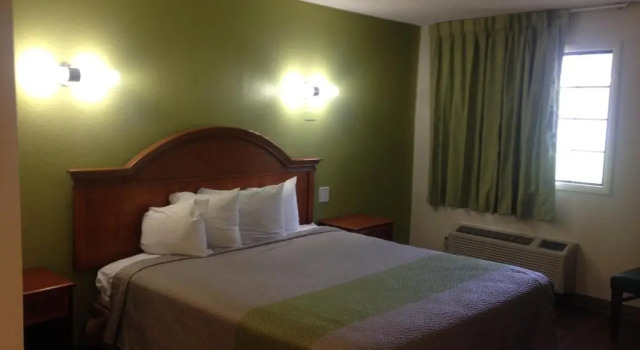 Номер Standard с красивым видом из окна Red Carpet Inn - New Brunswick