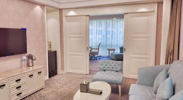 Люкс с видом на горы Ramada Plaza By Wyndham Taian