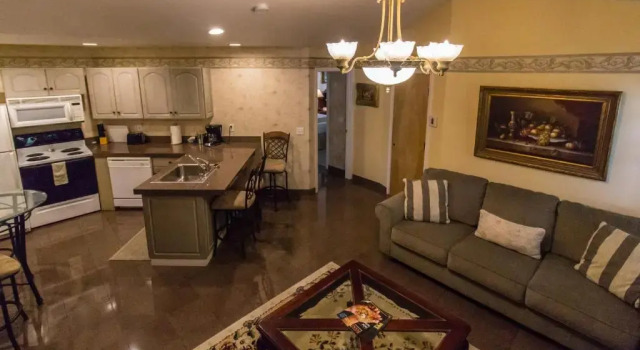 Двухместный люкс Grass Valley Courtyard Suites