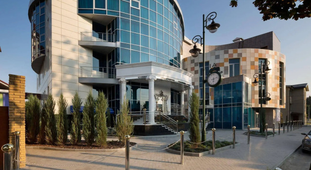 Iris Art Hotel, Book Hotel SPA-hoteller i Kharkov, SPA