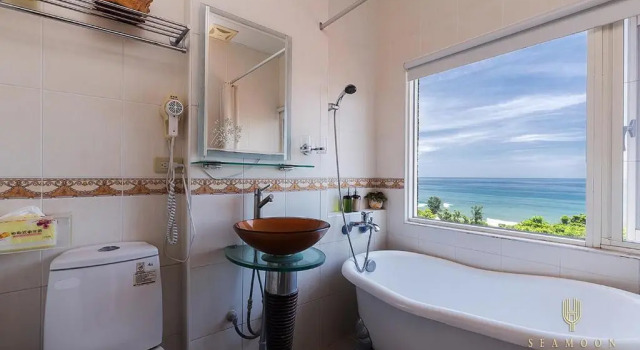 Двухместный номер Standard с балконом и с видом на море Hai Yue Homestay