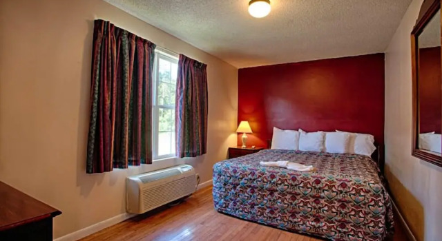 Номер Standard с 2 комнатами Economy Motel Inn and Suites Somers Point