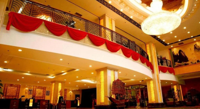 Pengda Century Hotel Gaobei Branch, Забронировать Отель Баодин Хэбэй