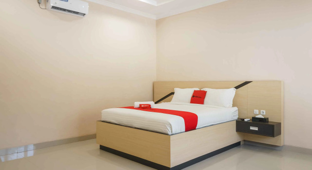 RedDoorz @ Hotel Copacobana Bengkulu