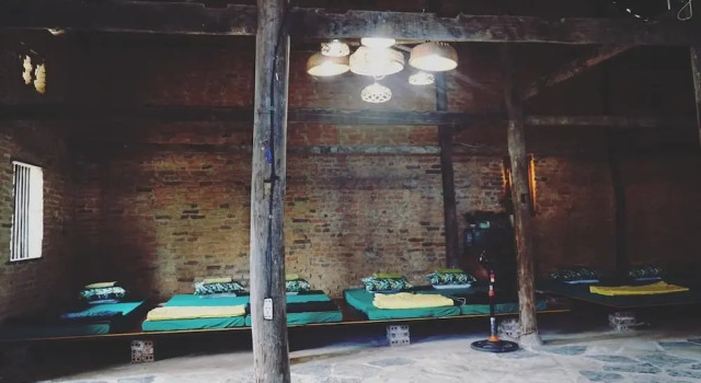 Кровать в общем номере Green Door Ban Gioc - Hostel