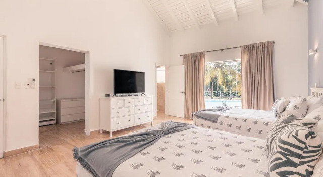 Awesome 4BR Villa w Private Pool and Garden at Cap Cana, Prenota Villa Cap Cana Punta Cana