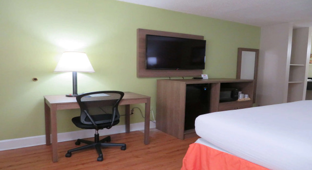 Двухместный номер Standard SureStay Plus Hotel by Best Western St Marys Cumberland