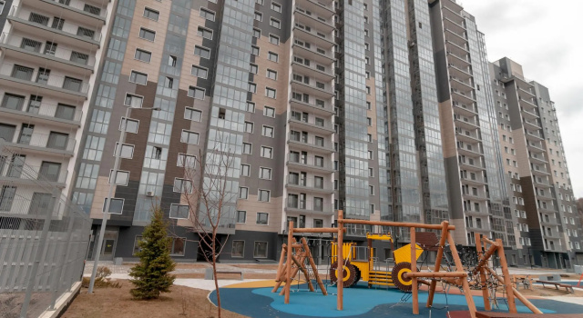 Четырёхместные апартаменты c 1 комнатой Home (Хоум) на улице Свердловская 6Л