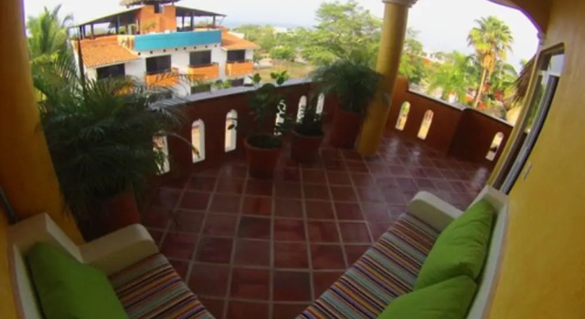 Люкс Comfort с балконом Cielito Lindo Suites