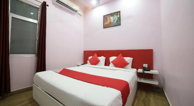 Номер Standard Oyo 24220 Hotel Jai Ambay International