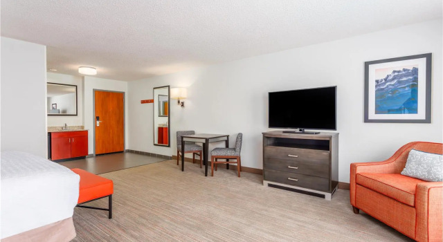 Номер Standard Hampton Inn Akron-South