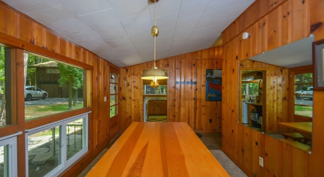 Buxton Cottage 3 Bedroom House, Varaa Lomakoti Hotellit Maryland pysäköinnillä, Pysäköinti