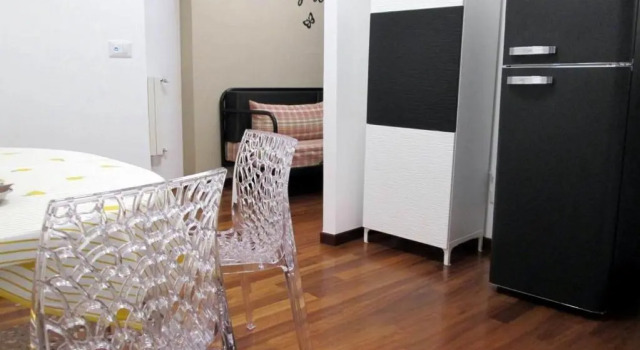 Minihouse, Buchen Sie Hotel Bari Metropolitanstadt Bari