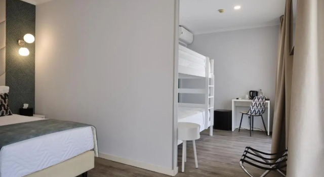 Семейный номер Standard Patria Hotel