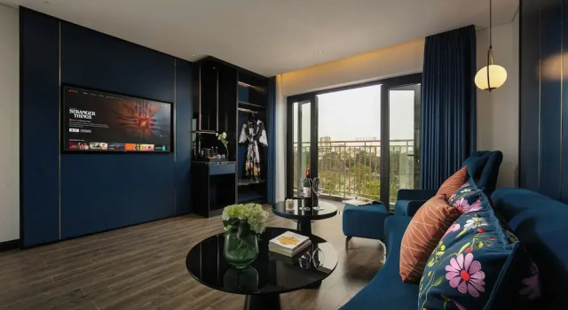 Двухместный номер Standard с видом на озеро Aurora Oriental Hotel