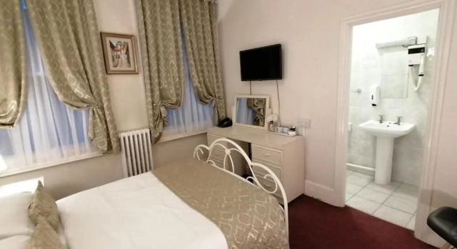 The Gordon House Hotel, Book Hotel Rochester Kent