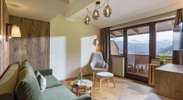 Семейный номер Standard с балконом Hotel Waldfriede - Der Logenplatz im Zillertal