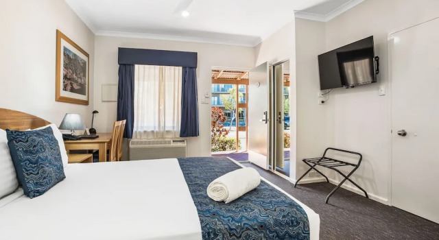 Студия Karratha Central Apartments